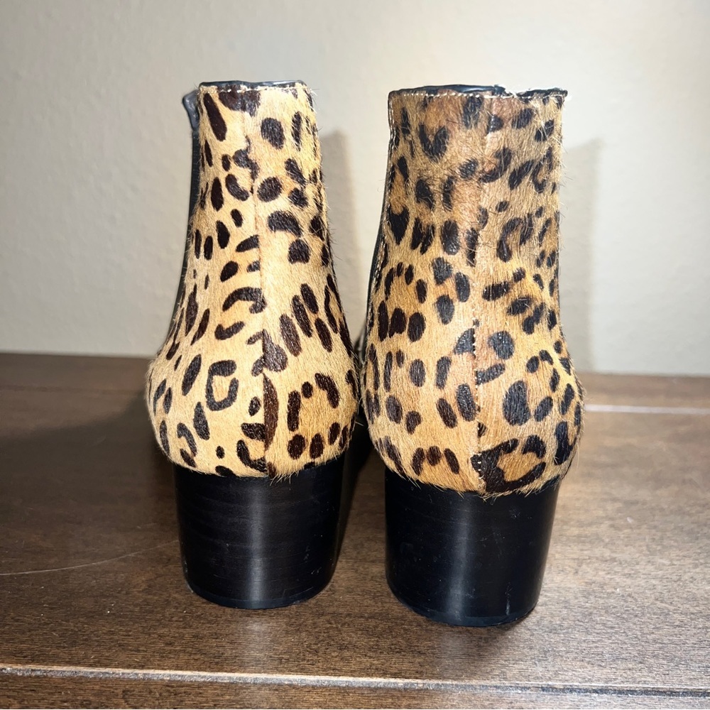 French Connection Size 8.5 cow hair Cheetah printed Booties.Worn Once No Damage - Picture 7 of 7